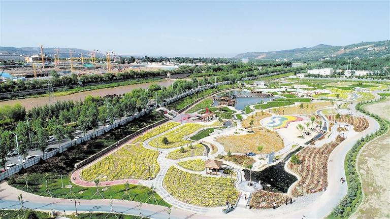 临夏_2025年全年资料免费大全优势,抨击预习详细解答、解释与落实